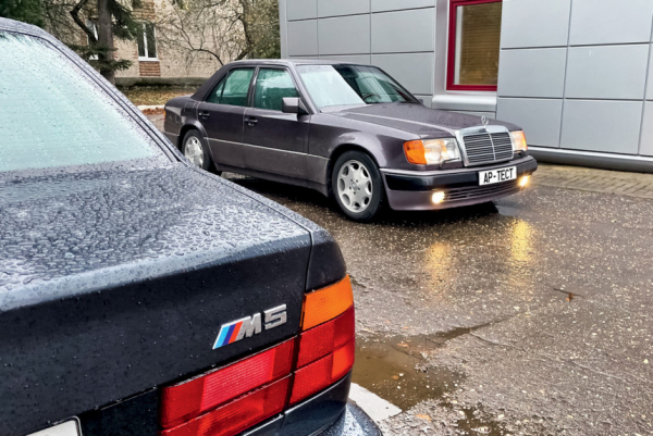 Эхо друг друга: как создавались BMW M5 и Mercedes-Benz 500 E из нашего ретротеста