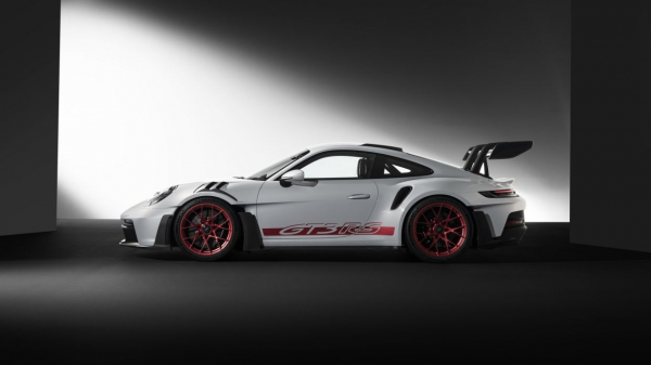 «Порше» представила новый спорткар Porsche 911 GT3 RS поколения 992 — фото и характеристики