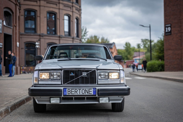 Italiano vero шведского происхождения: опыт владения Volvo 262С 1979 года