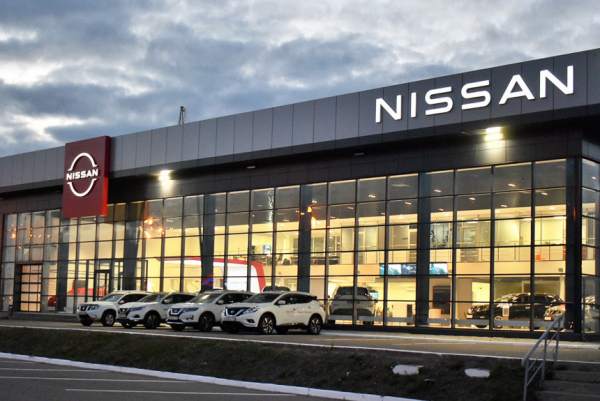 Nissan уходит из России