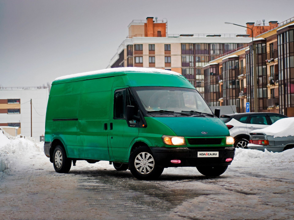 Вера, надежда и сварочный аппарат: опыт владения Ford Transit VI