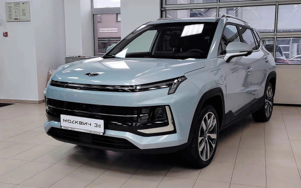 
            Новый штраф, подорожание бензина и некомплектные Lada: новости недели
        