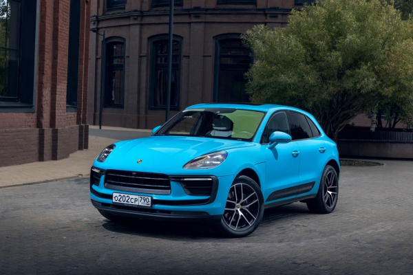 
            Несравненные и несравнимые. Новый Exeed RX против Porsche Macan
        