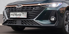 
            Camry, это ты? Тест-драйв Chery Arrizo 8, которому очень хотели помешать
        