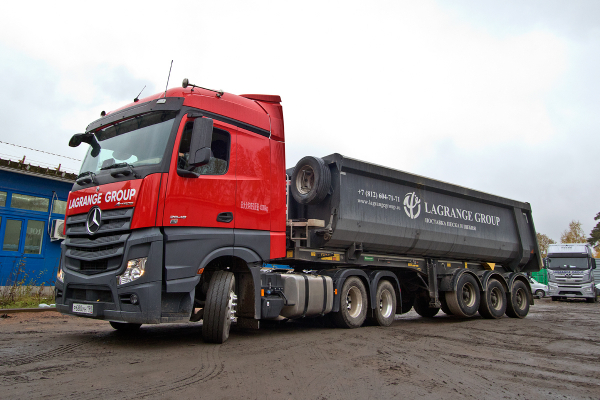 Китайктрос: наш тест китайского тягача Mercedes-Benz Actros