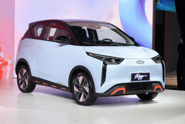 Новый хэтчбек Chery Wujie Pro: старший брат Кукушки