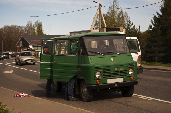 А мне летать охота: тест-драйв Skoda 120 1983 года