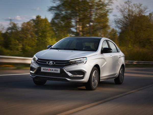 Восемь динамиков против шума коробки: тест-драйв Lada Vesta NG