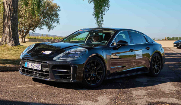 Porsche Panamera нового поколения: ждем в ноябре