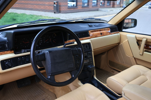 Из шоу-кара – в сток: опыт владения Volvo 780 Bertone 1989 года