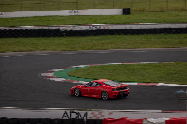 Феррари, которая… едет! Опыт владения Ferrari F430 Challenge