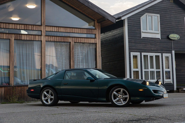 Когда аналог лучше оригинала: опыт владения Pontiac Firebird 1991 года